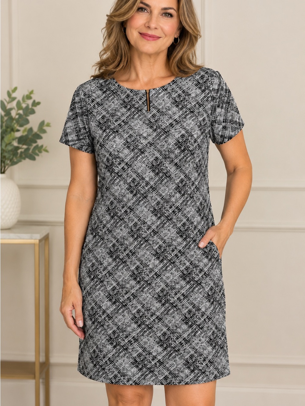 Calvin Klein Black and White Textured Mini Dresssize 10.